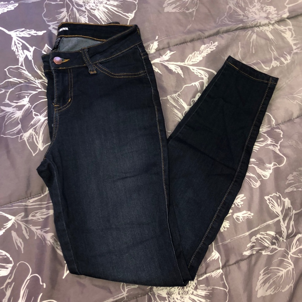 Classic Mid-Rise Fashion Nova Skinny Jeans